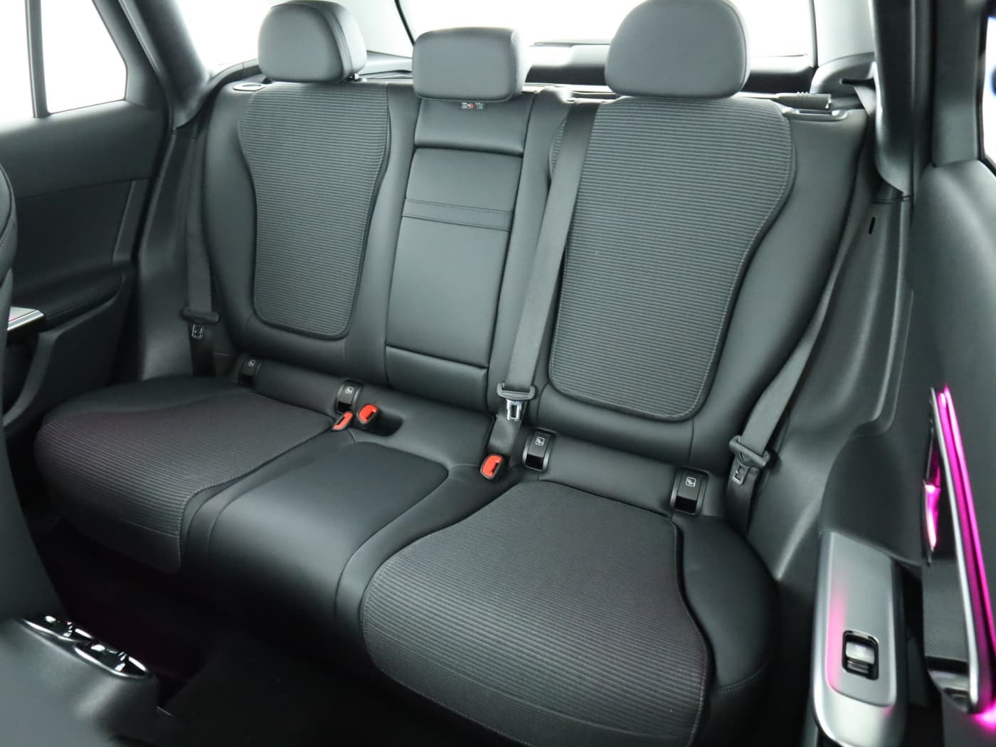 Mercedes-Benz GLC 200 4M Bild 18