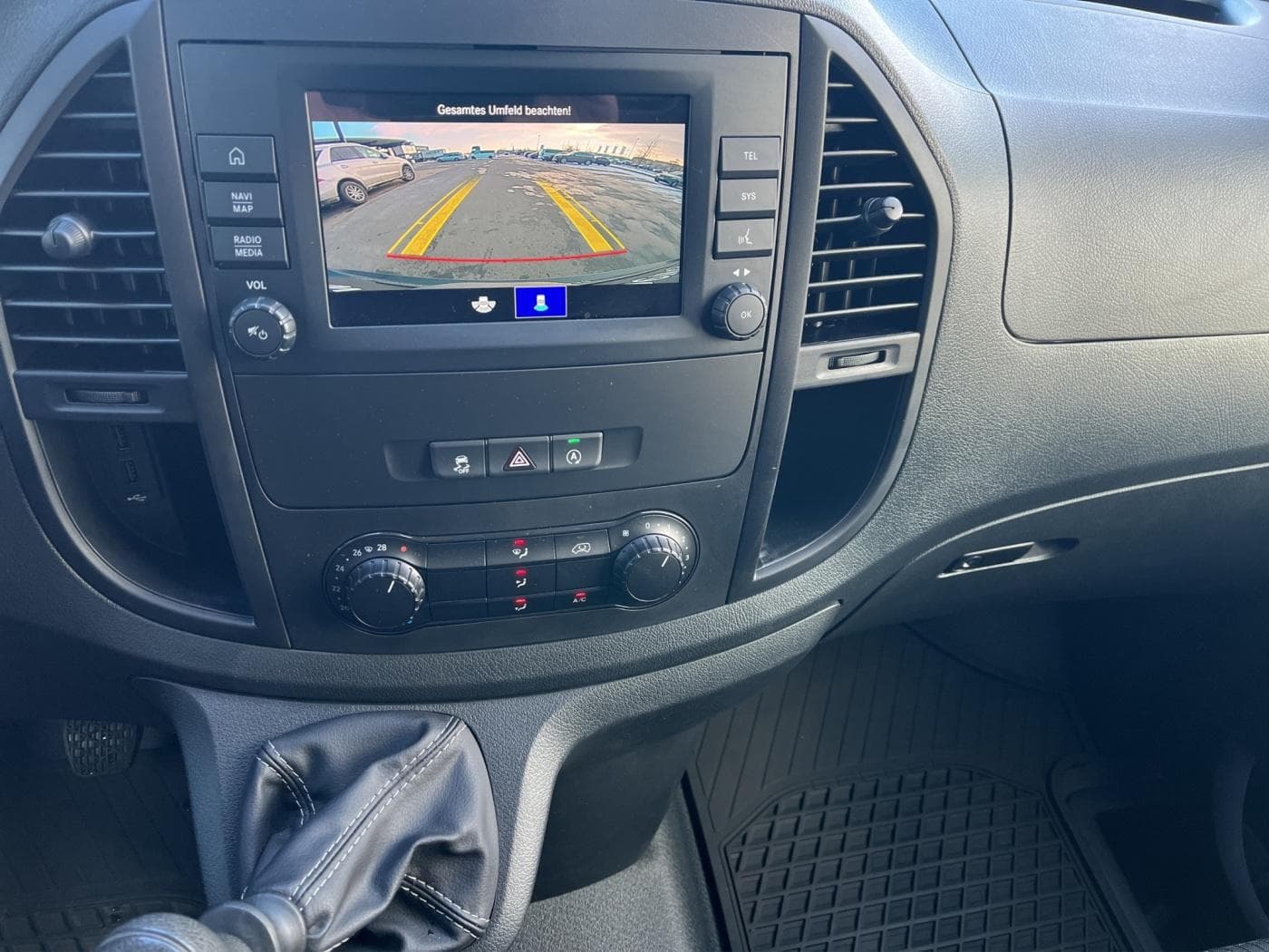 Mercedes-Benz Vito 114 CDI Kasten XL Bild 9