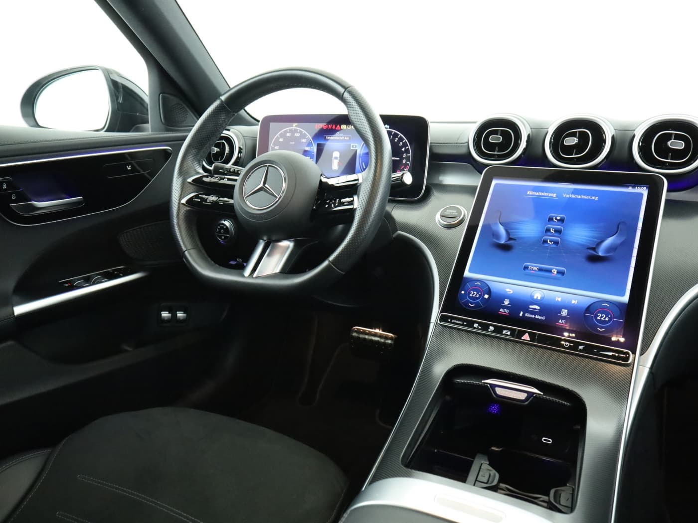 Mercedes-Benz C 300 e T Bild 10