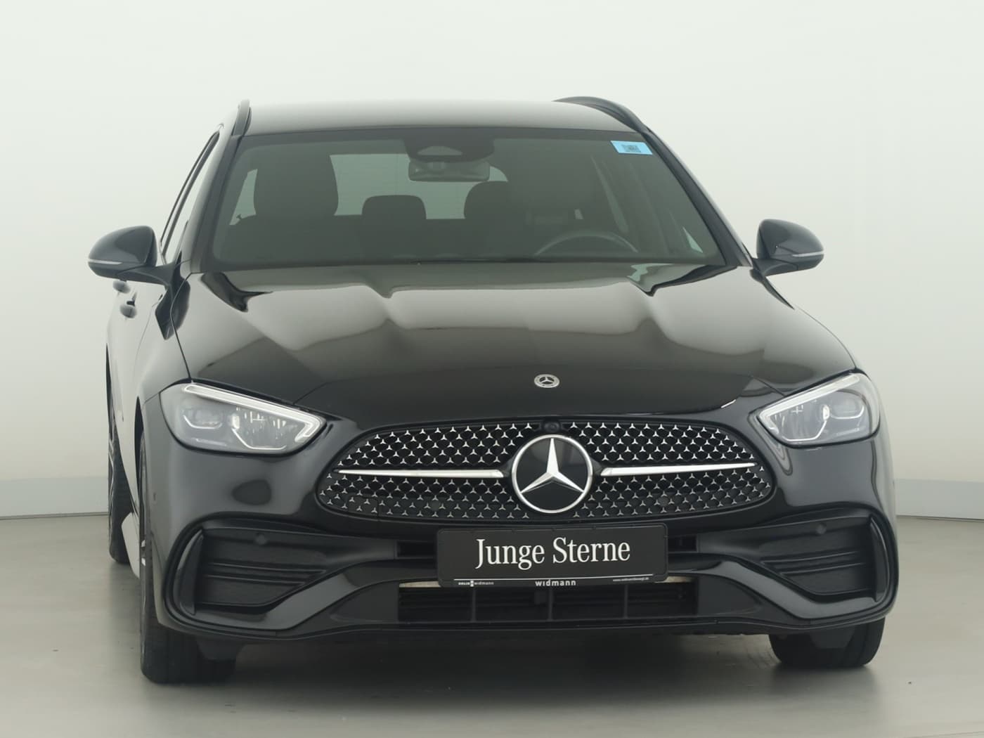 Mercedes-Benz C 300 e T Bild 3