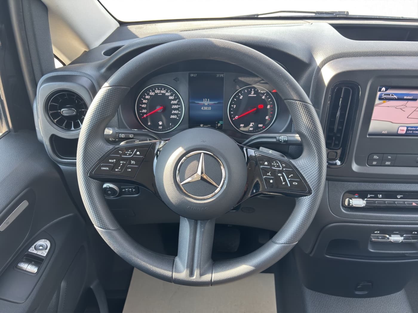 Mercedes-Benz Vito 116 CDI Tourer PRO Lang Bild 10