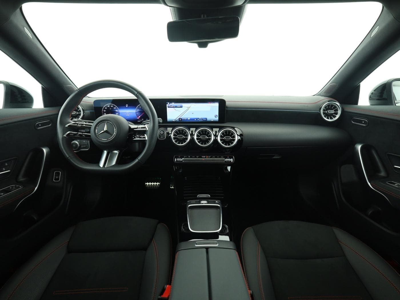 Mercedes-Benz CLA 200 SB Bild 19