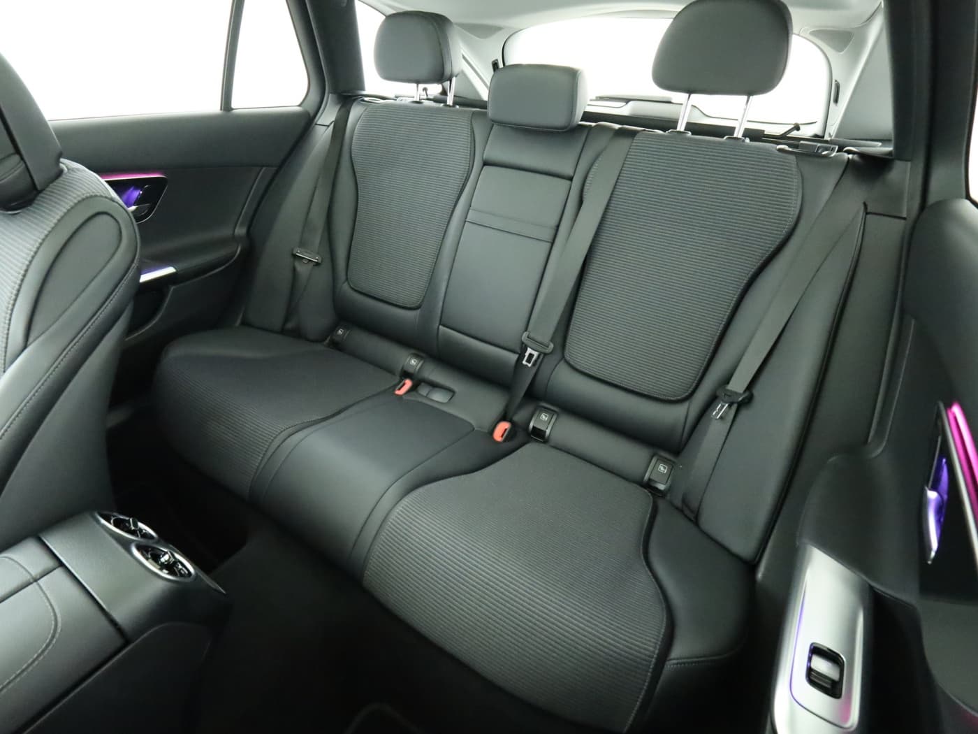 Mercedes-Benz C 220 d T Bild 18