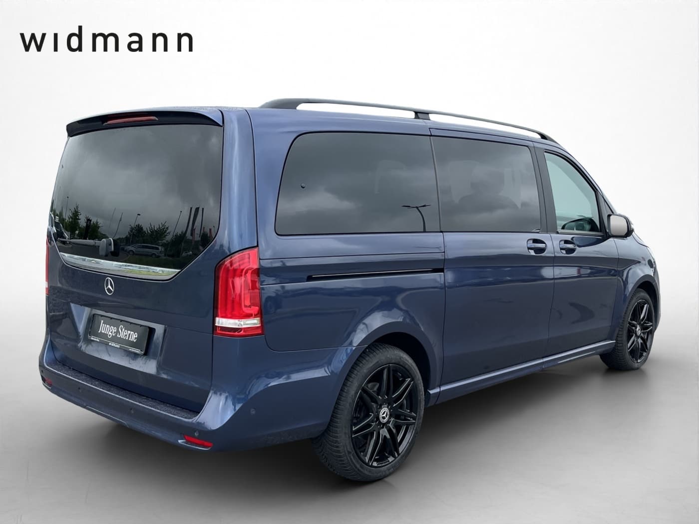 Mercedes-Benz V 300 d 4MATIC EDITION AMG Bild 3