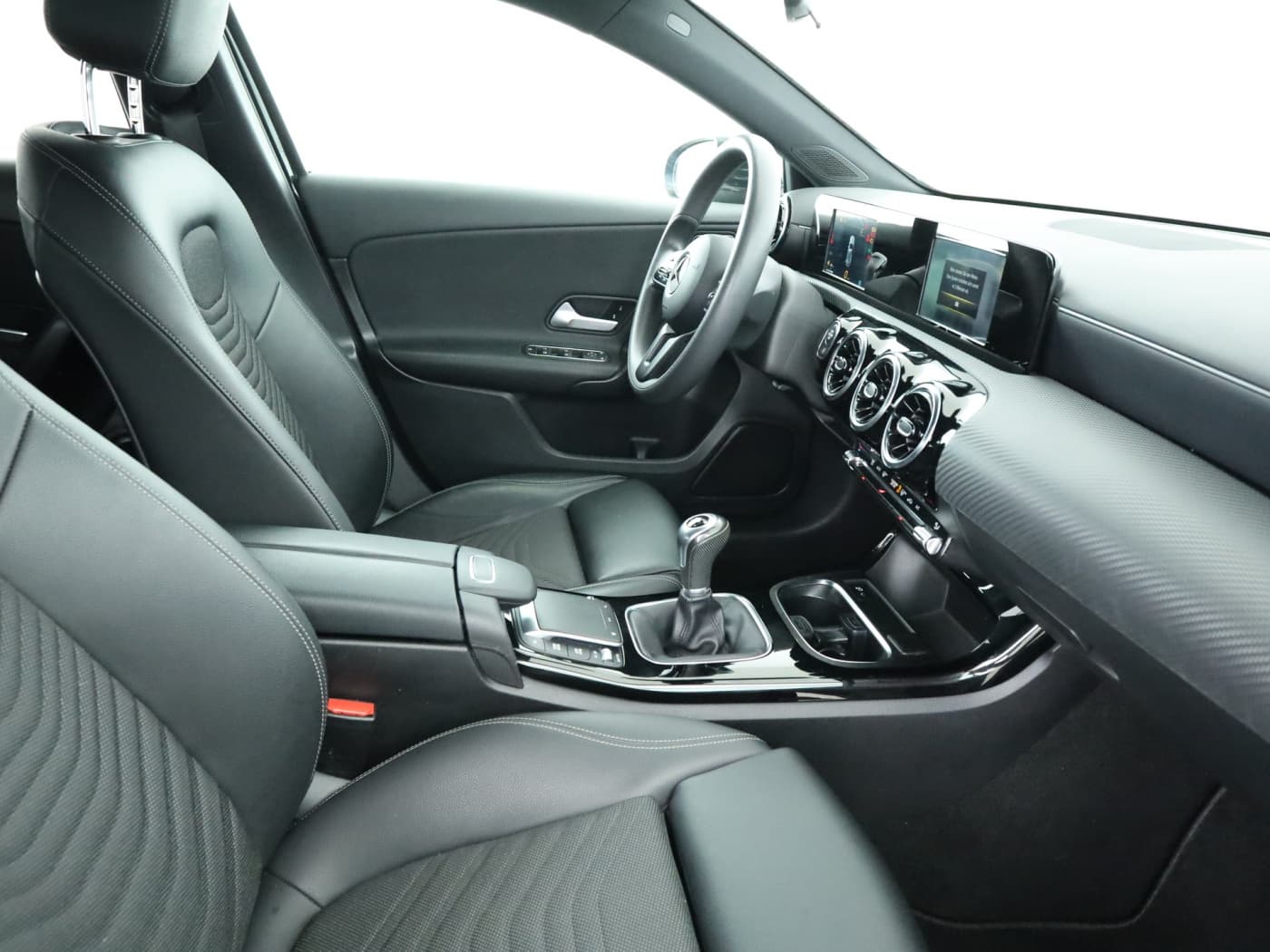 Mercedes-Benz A 180 d Bild 17