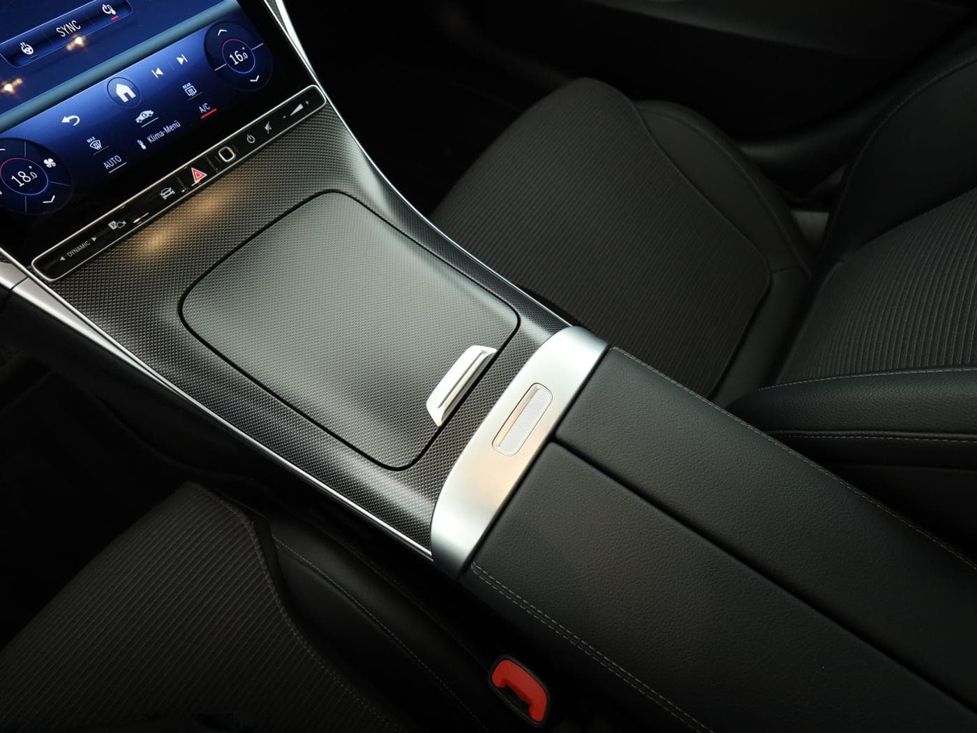 Mercedes-Benz C 180 T Bild 15