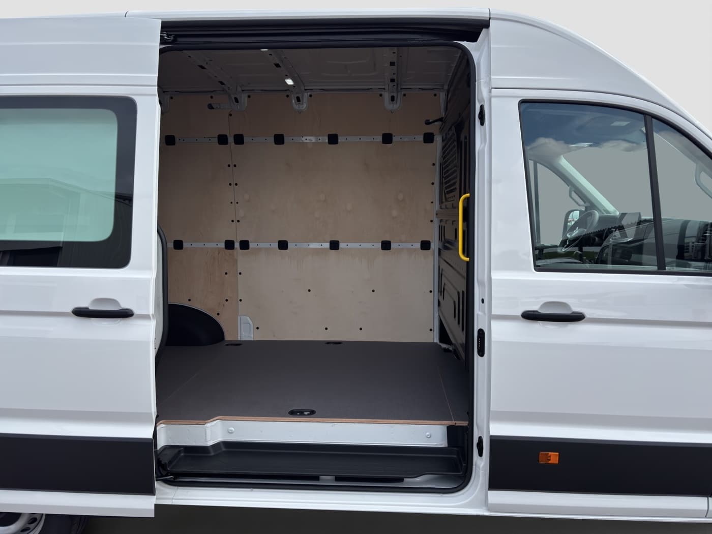 Volkswagen Crafter 35 2,0 TDI 120 KW Kasten MR/HD Bild 15