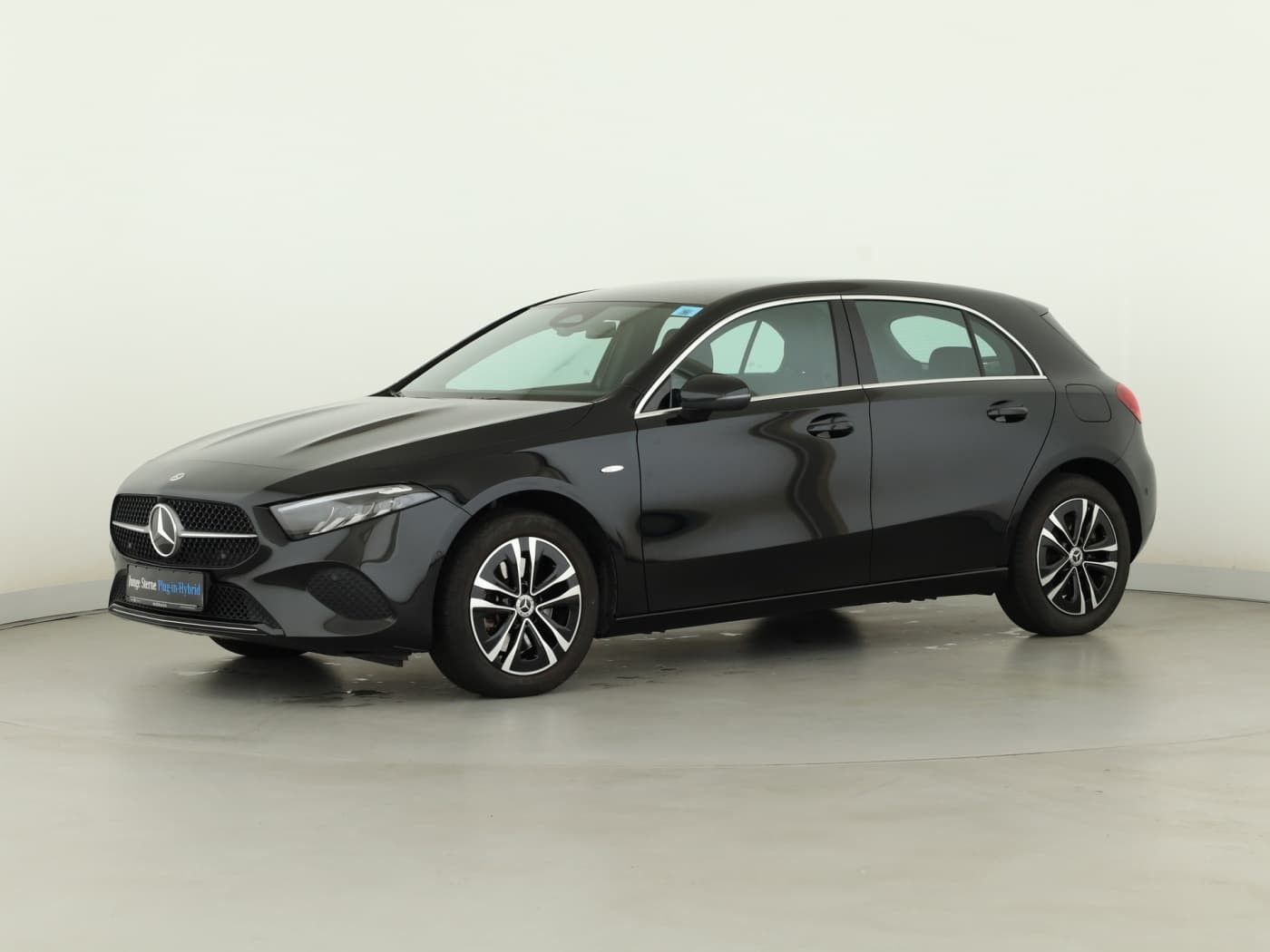 Mercedes-Benz A 250 e Bild 5