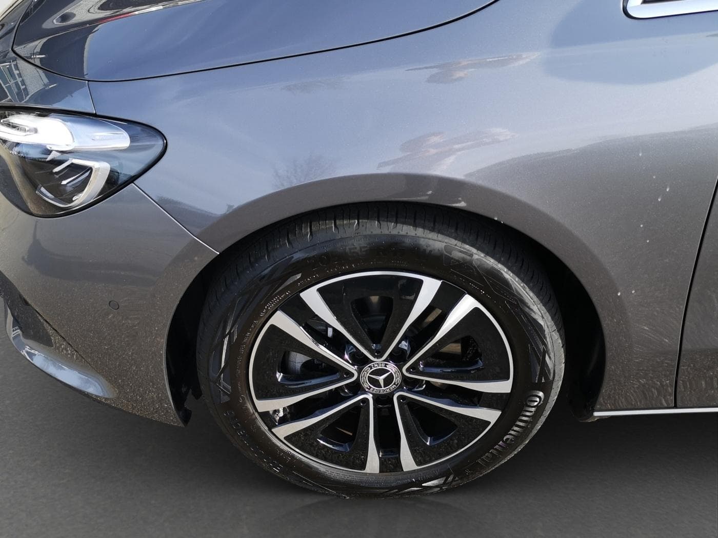 Mercedes-Benz B 180 Bild 19