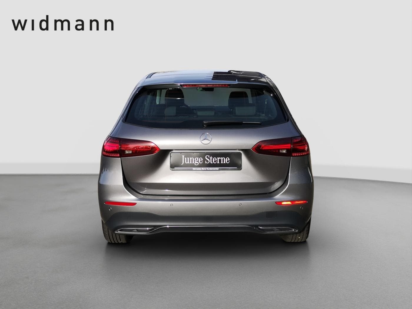 Mercedes-Benz B 180 Bild 4