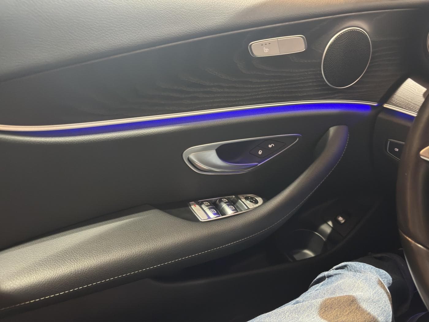 Mercedes-Benz E 220 d T Bild 17