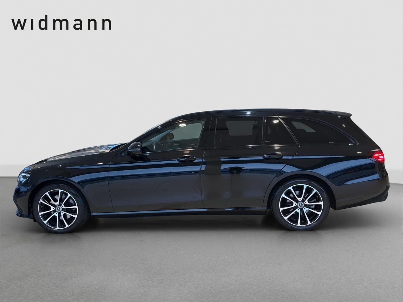 Mercedes-Benz E 220 d T Bild 5