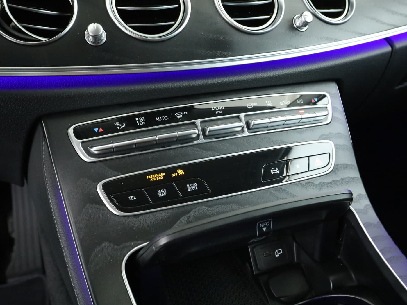 Mercedes-Benz E 300 d 4M T Bild 14