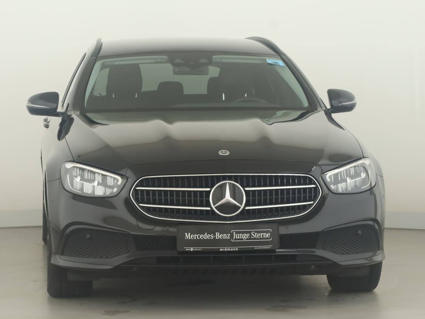 Mercedes-Benz E 300 d 4M T Bild 3