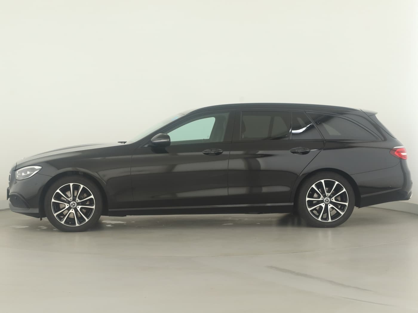 Mercedes-Benz E 300 d 4M T Bild 7