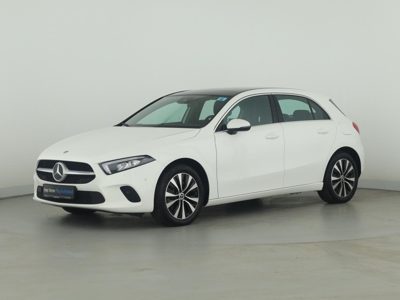 Mercedes-Benz A 250 e Bild 5