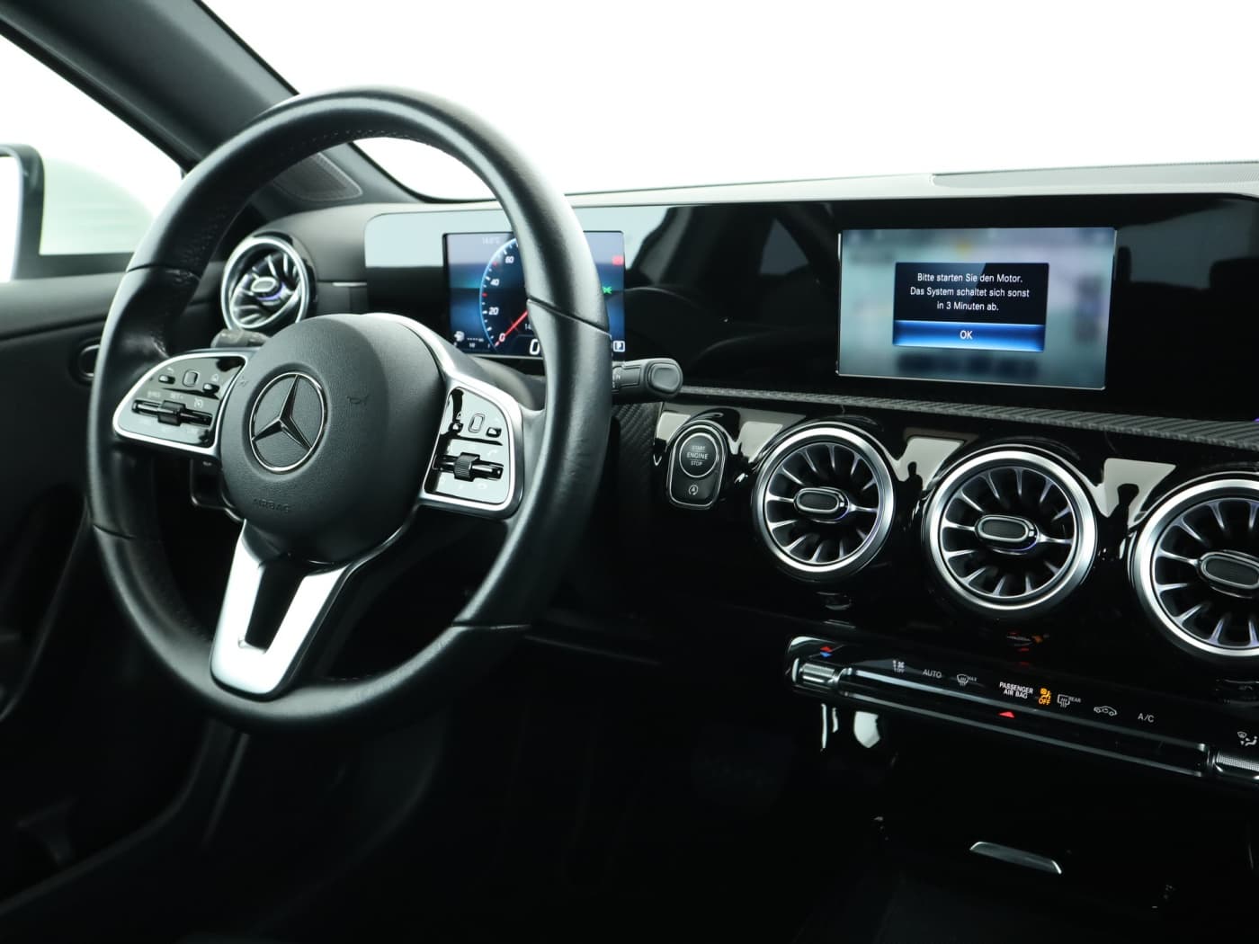 Mercedes-Benz A 180 d Bild 10