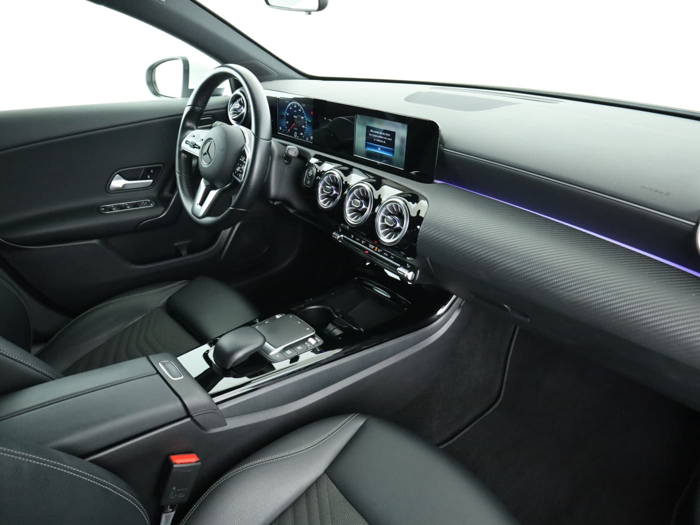 Mercedes-Benz A 180 d Bild 17