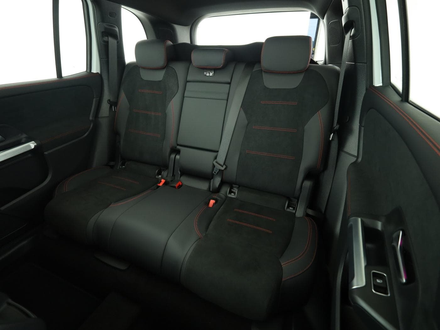 Mercedes-Benz GLB 220 d 4MATIC Bild 18