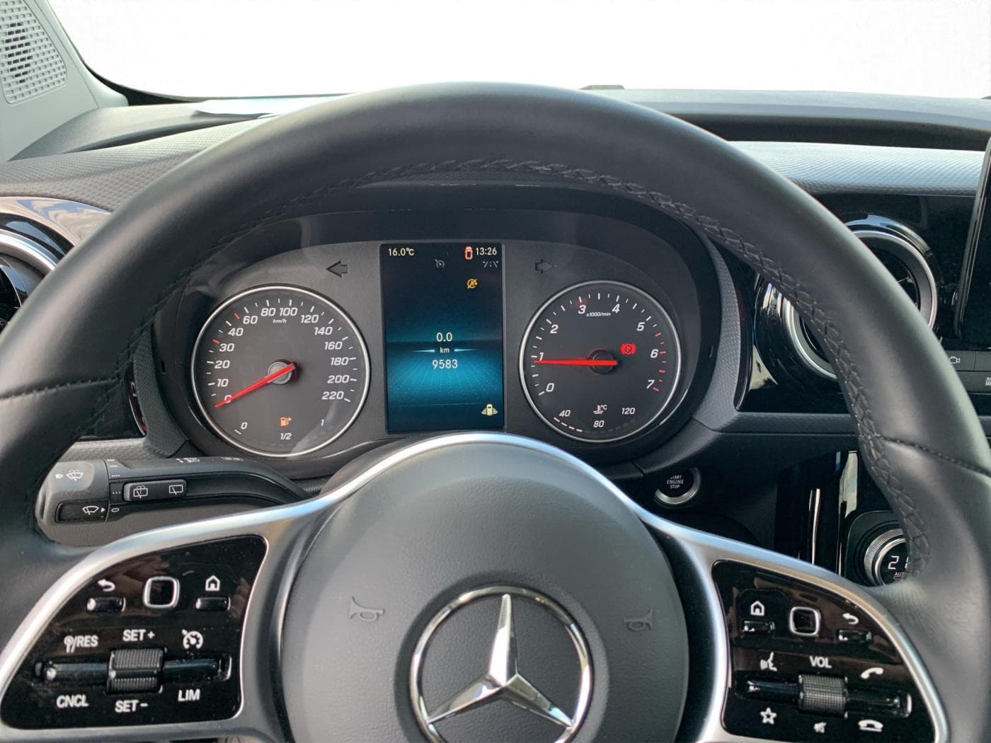 Mercedes-Benz T 180 STYLE Bild 11
