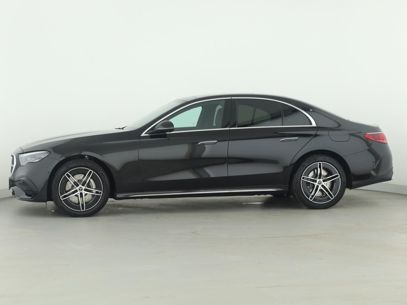 Mercedes-Benz E 300 de Limousine mit EQ Hybrid Technologie Bild 7