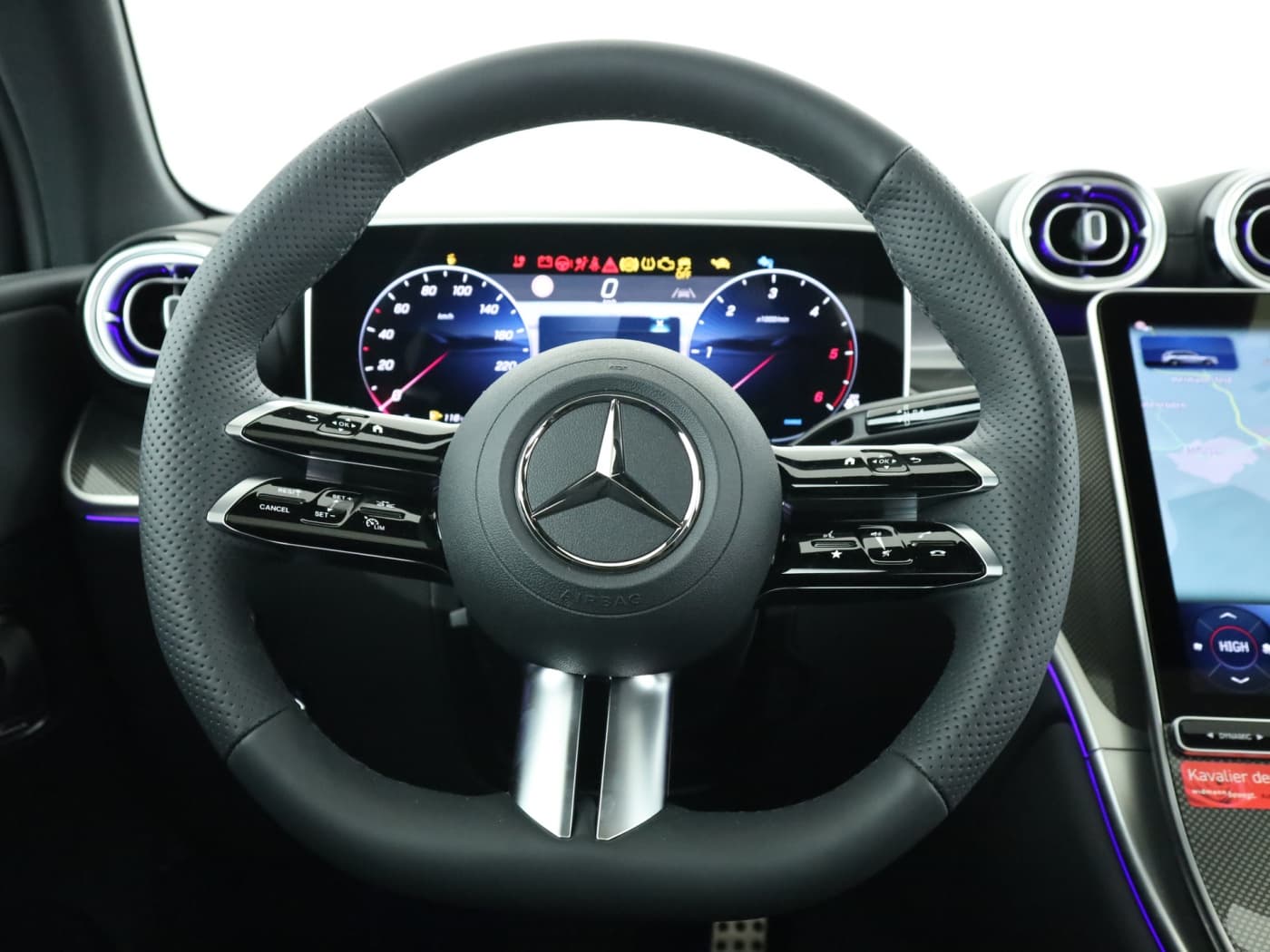 Mercedes-Benz GLC 300 d 4MATIC Bild 11