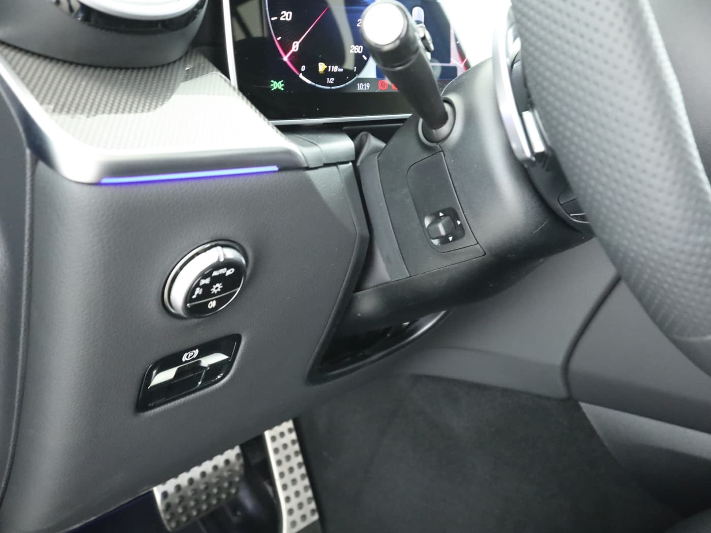 Mercedes-Benz GLC 300 d 4MATIC Bild 28