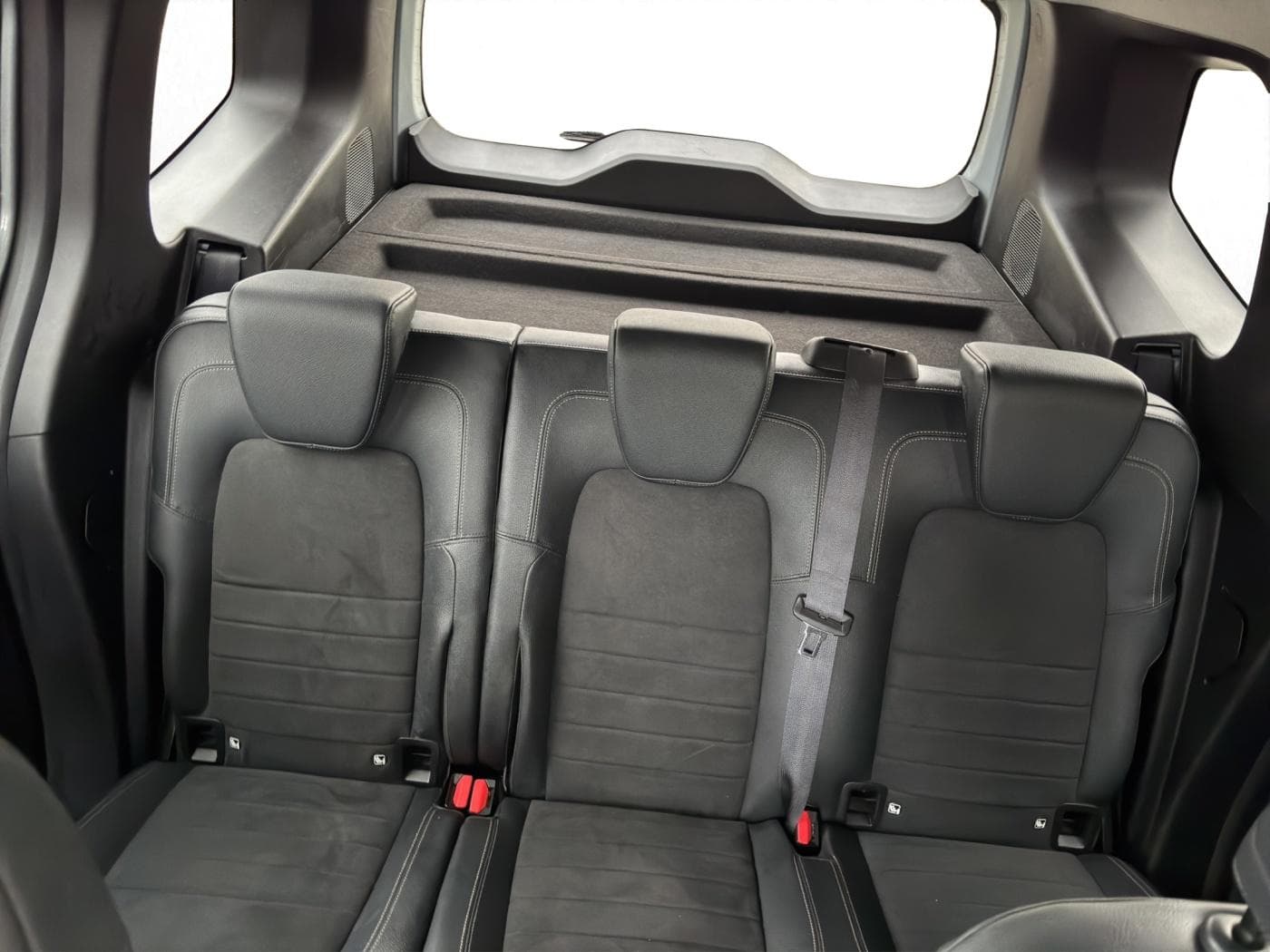 Mercedes-Benz T 180 d EDITION Bild 16