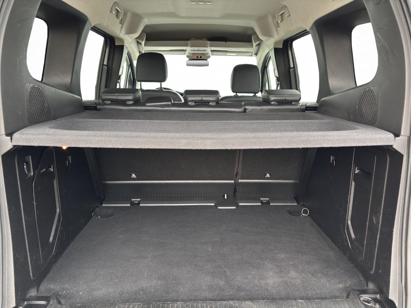 Mercedes-Benz T 180 d EDITION Bild 18