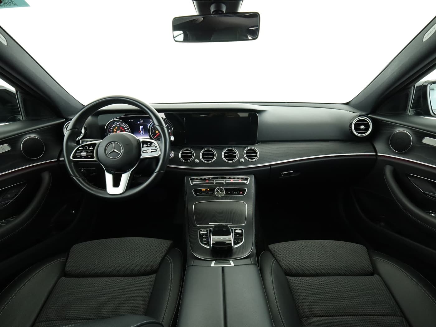 Mercedes-Benz E 220 d Bild 19
