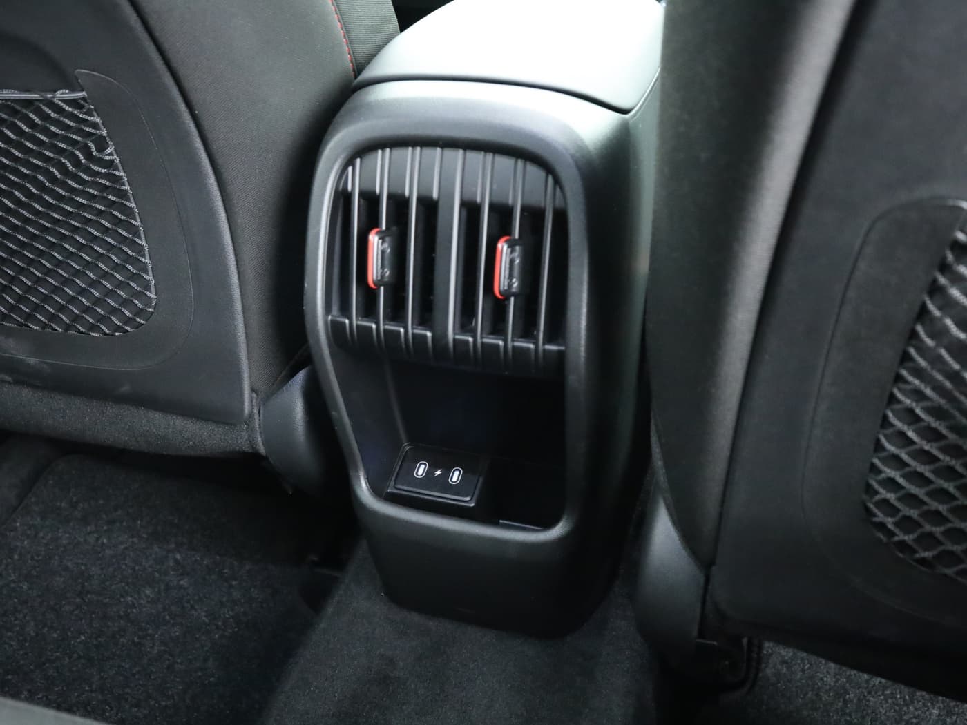 Hyundai Kona Trend 2WD 1.6 T-GDI Bild 23