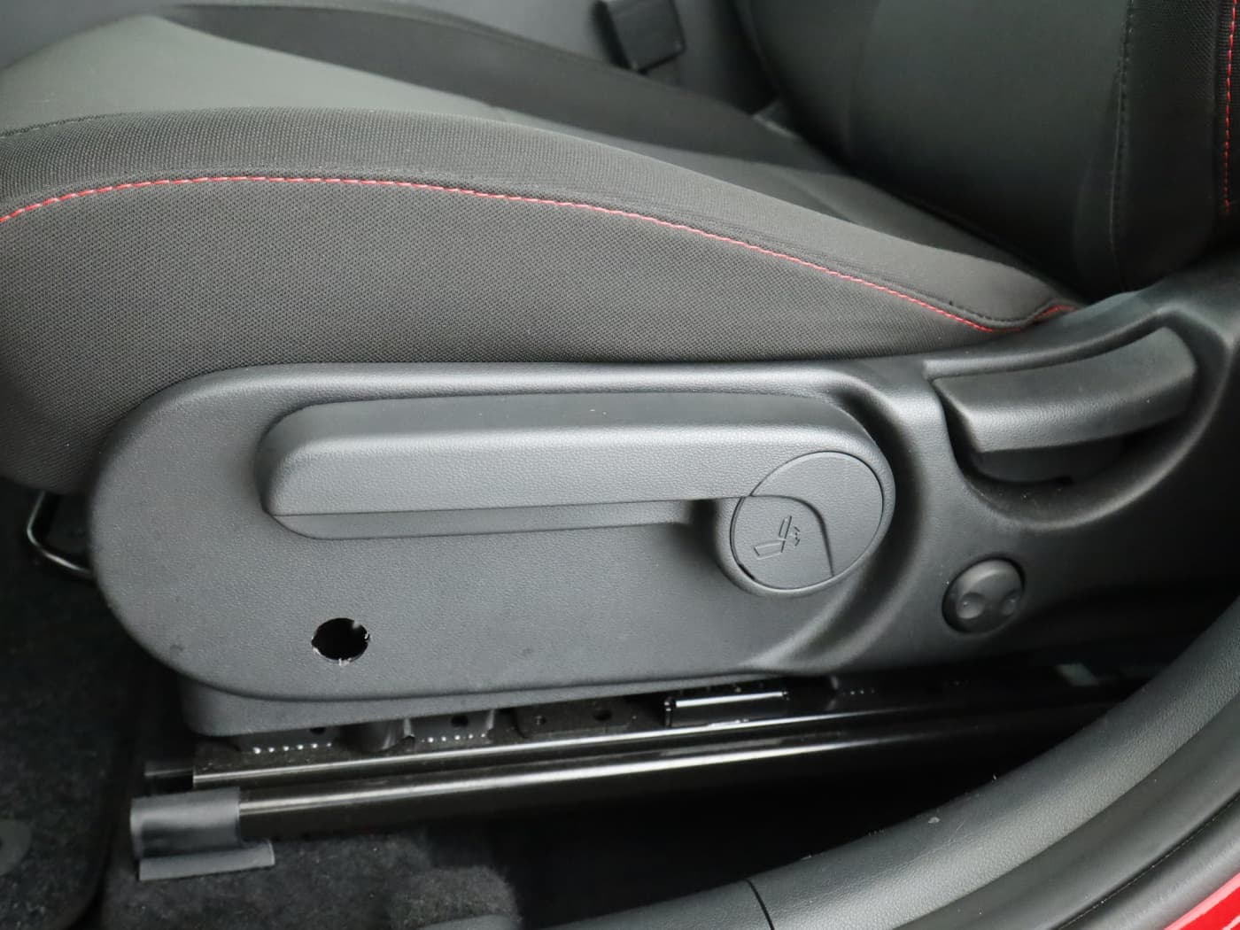 Hyundai Kona Trend 2WD 1.6 T-GDI Bild 24