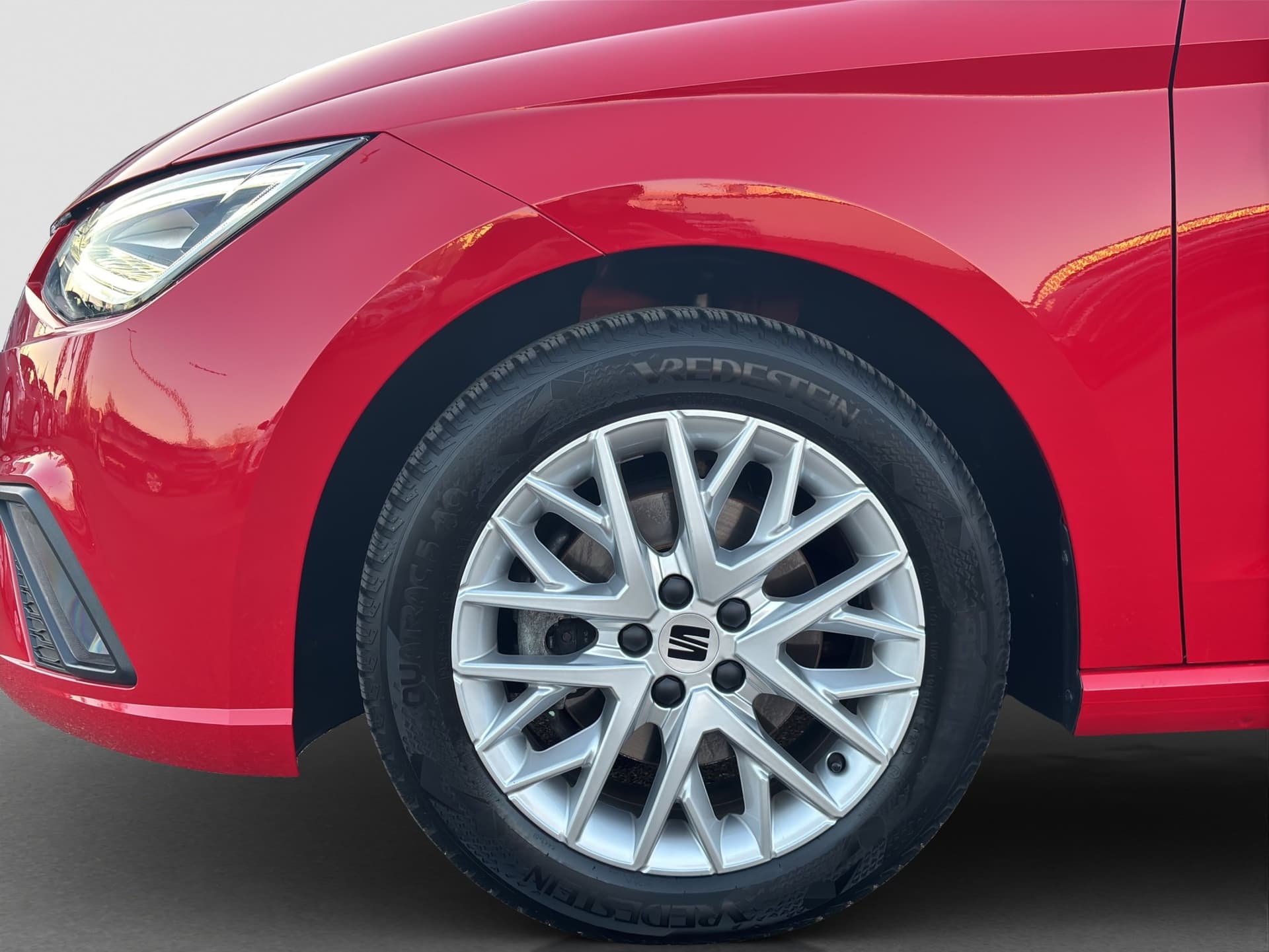 Seat Ibiza FR 1.0 TSI 110 PS NAVI ACC Bild 16