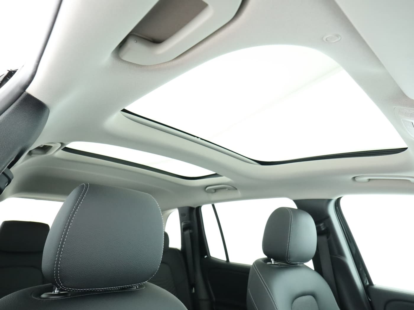 Mercedes-Benz GLB 220 4M Bild 21