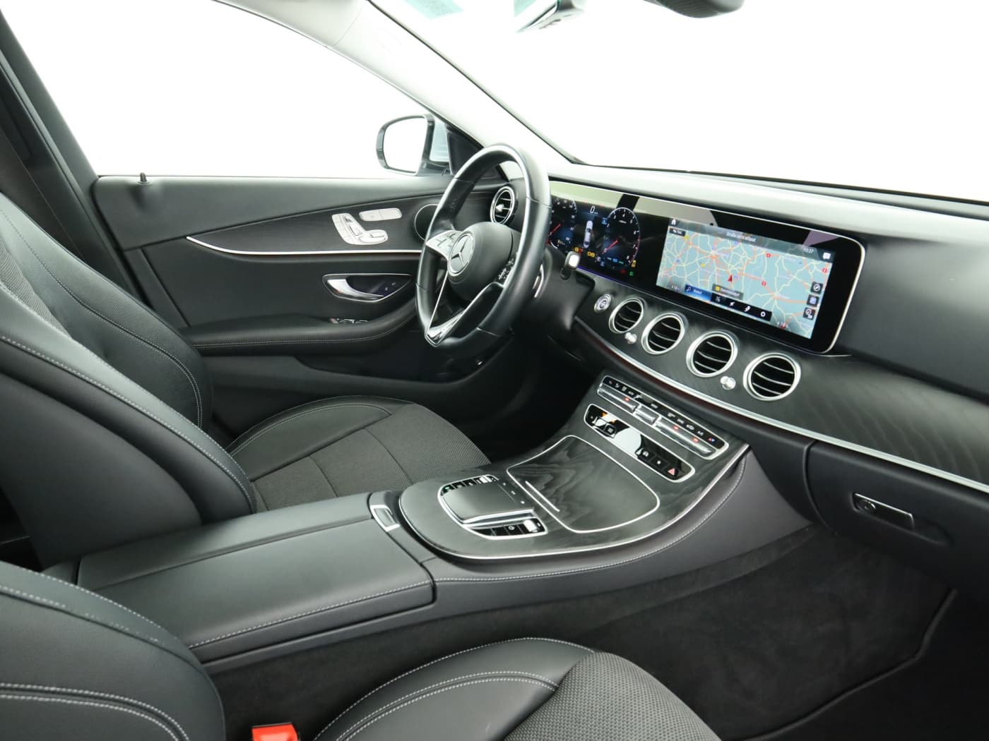 Mercedes-Benz E 450 4M Bild 17