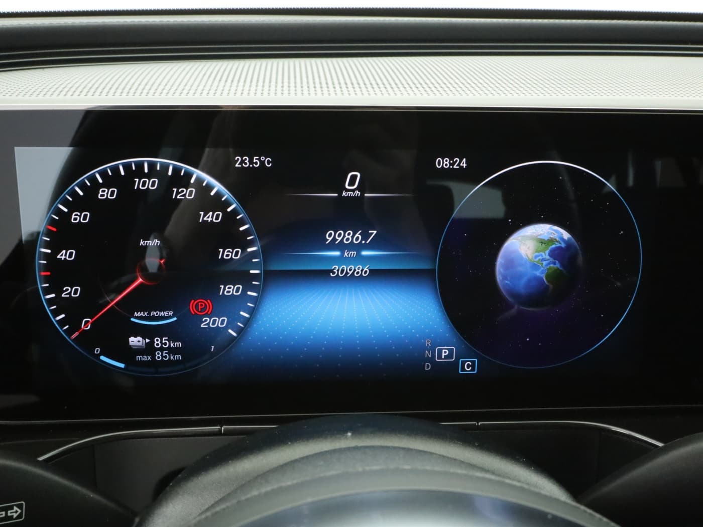 Mercedes-Benz EQC 400 4M Bild 12
