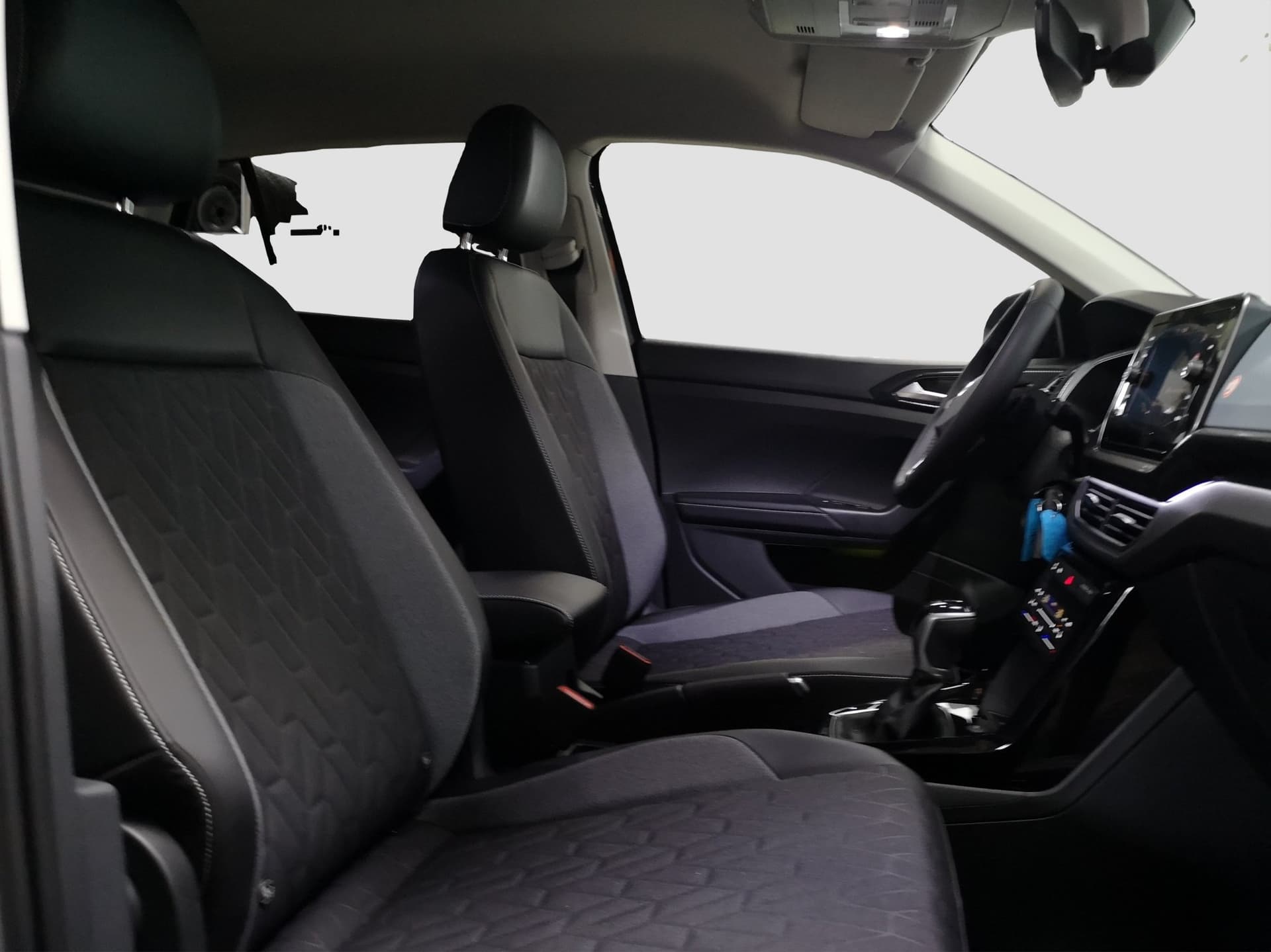 Volkswagen T-Cross Life 1.0 l TSI OPF  DSG Bild 15