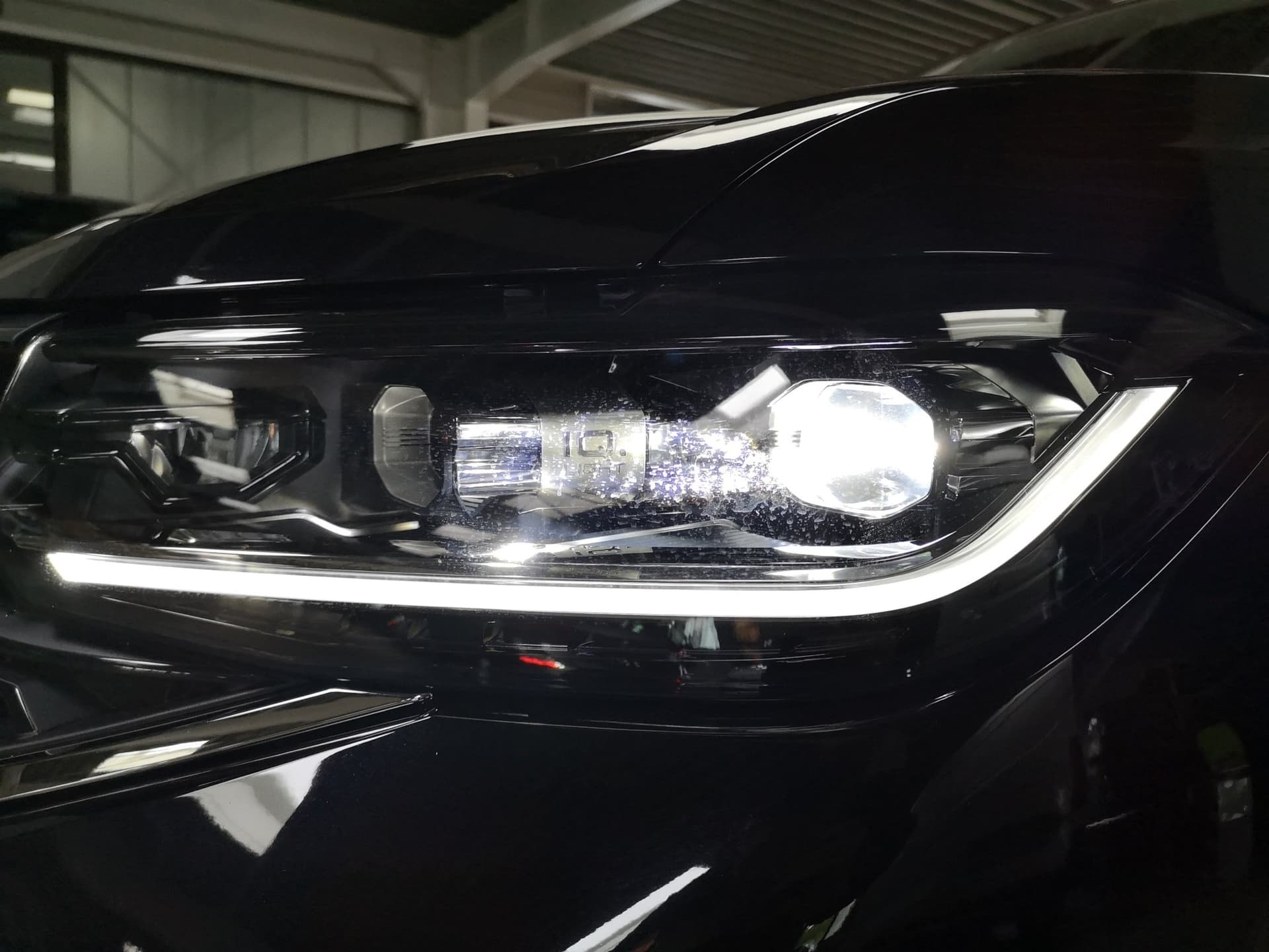 Volkswagen T-Cross Life 1.0 l TSI OPF  DSG Bild 22