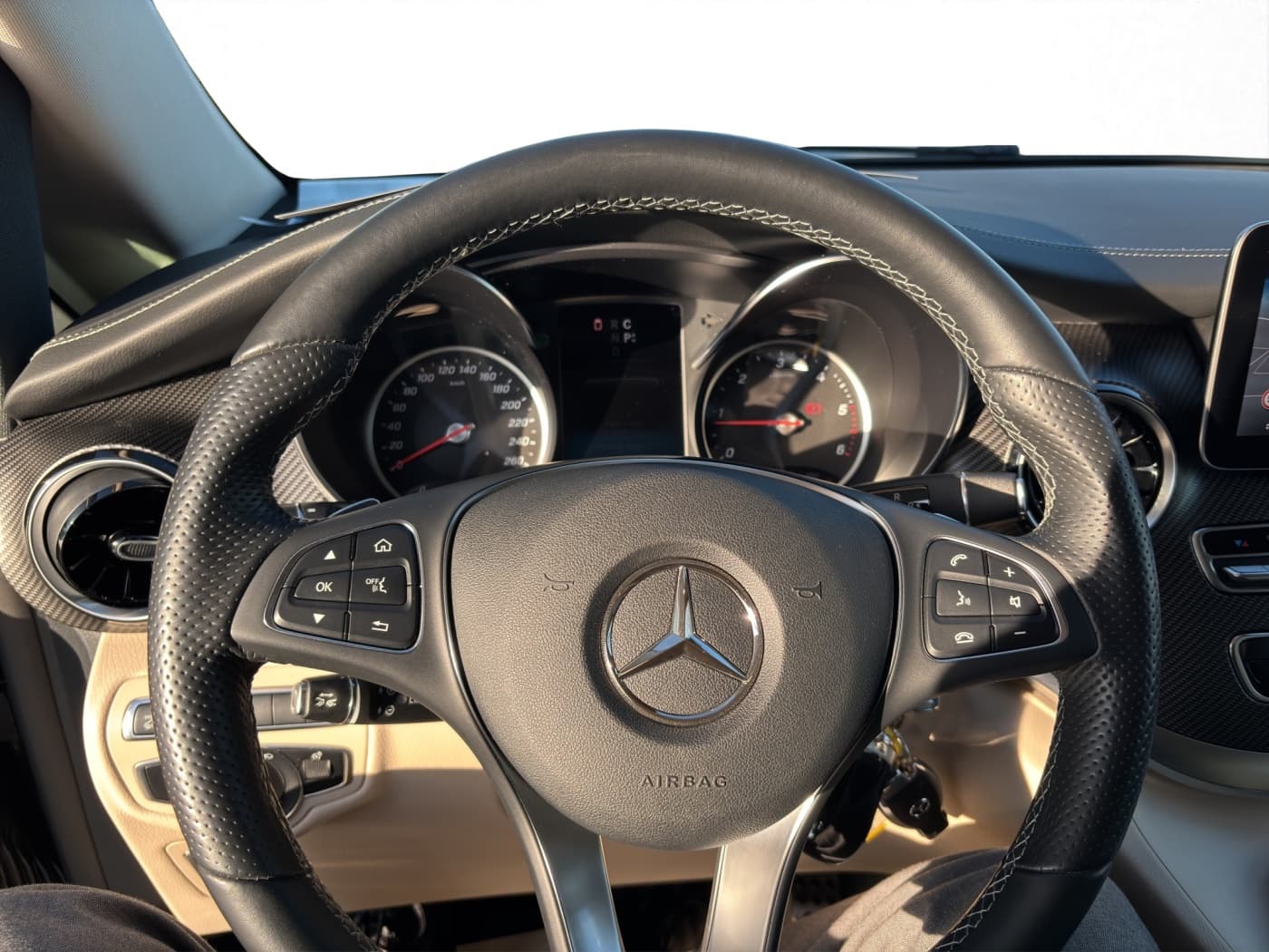 Mercedes-Benz V 300 d 4MATIC AVANTGARDE EDITION Kompakt Bild 11