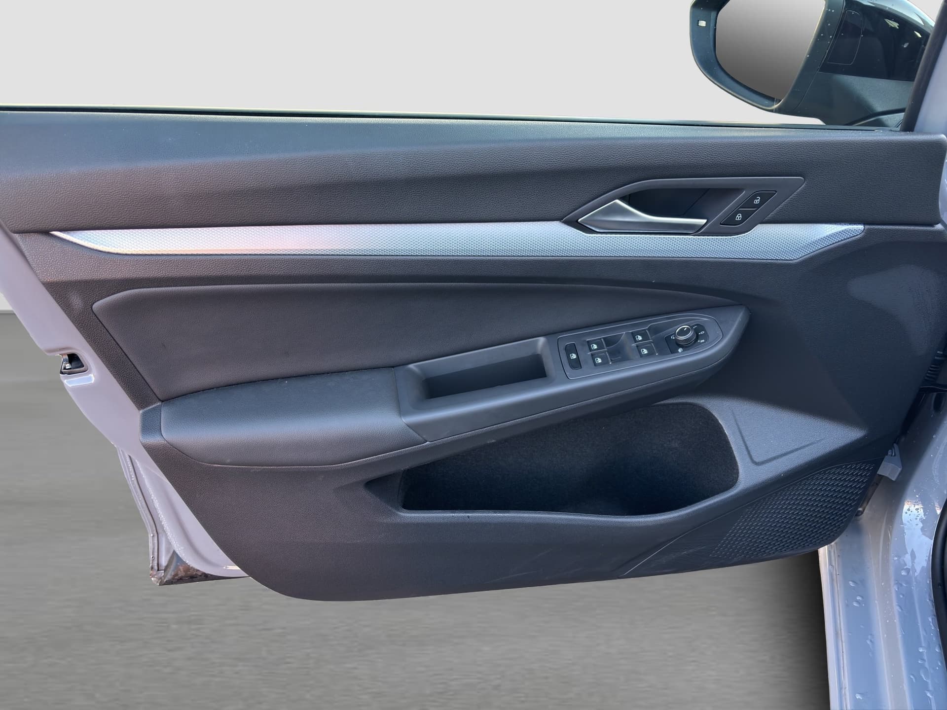 Volkswagen Golf GOAL 2.0 TDI 150 PS DSG AHK NAVI ACC Kamera Bild 15