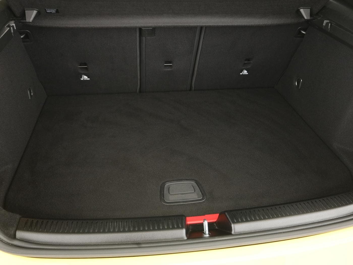 Mercedes-Benz A 250 e Bild 23