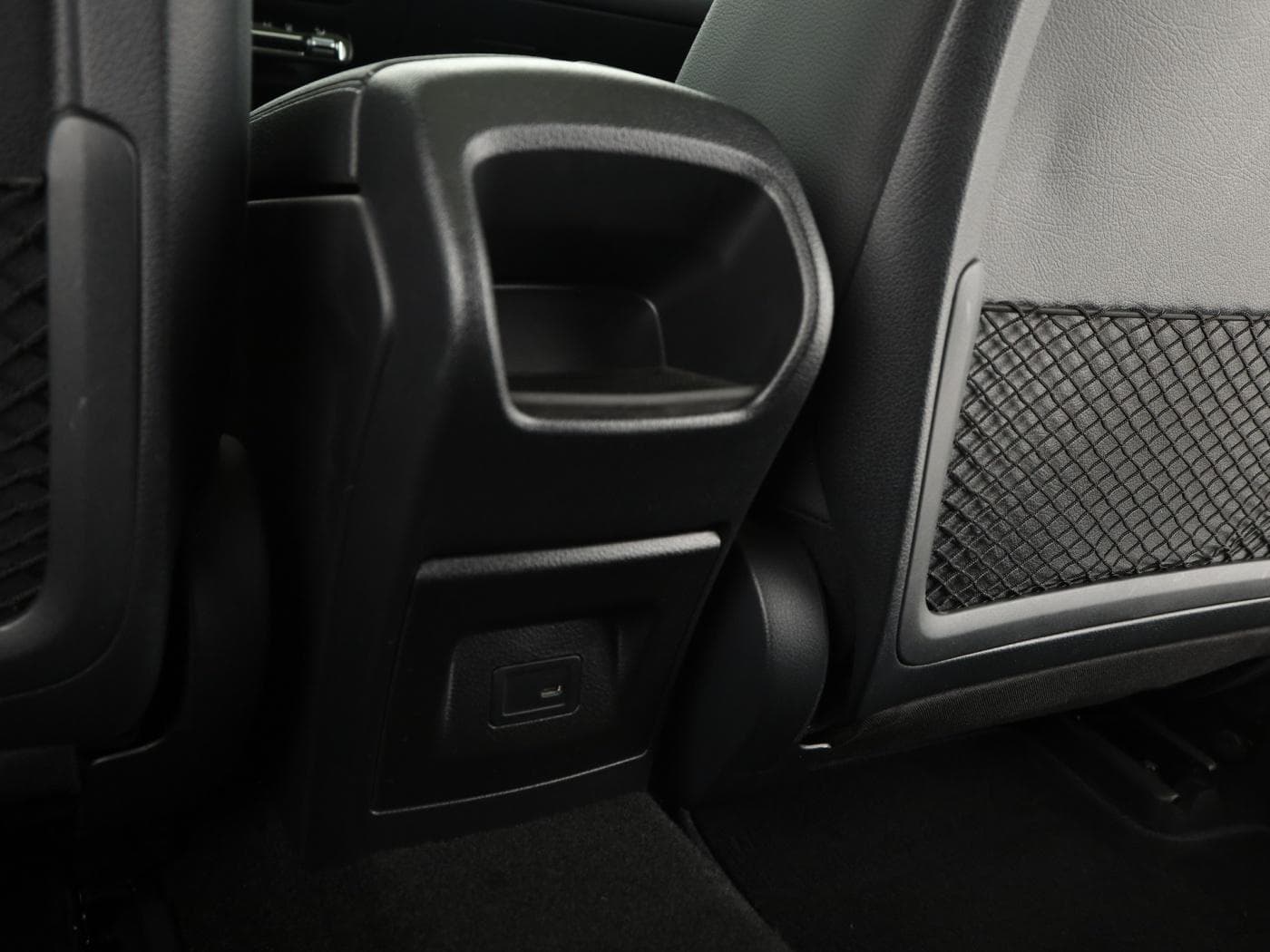 Mercedes-Benz A 250 e Bild 24