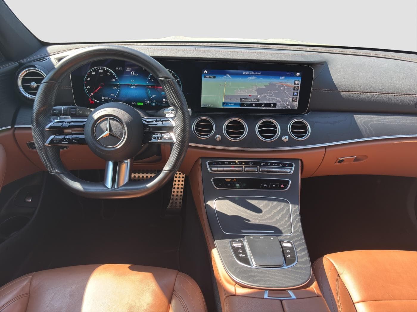 Mercedes-Benz E 300 de 4M T Bild 9
