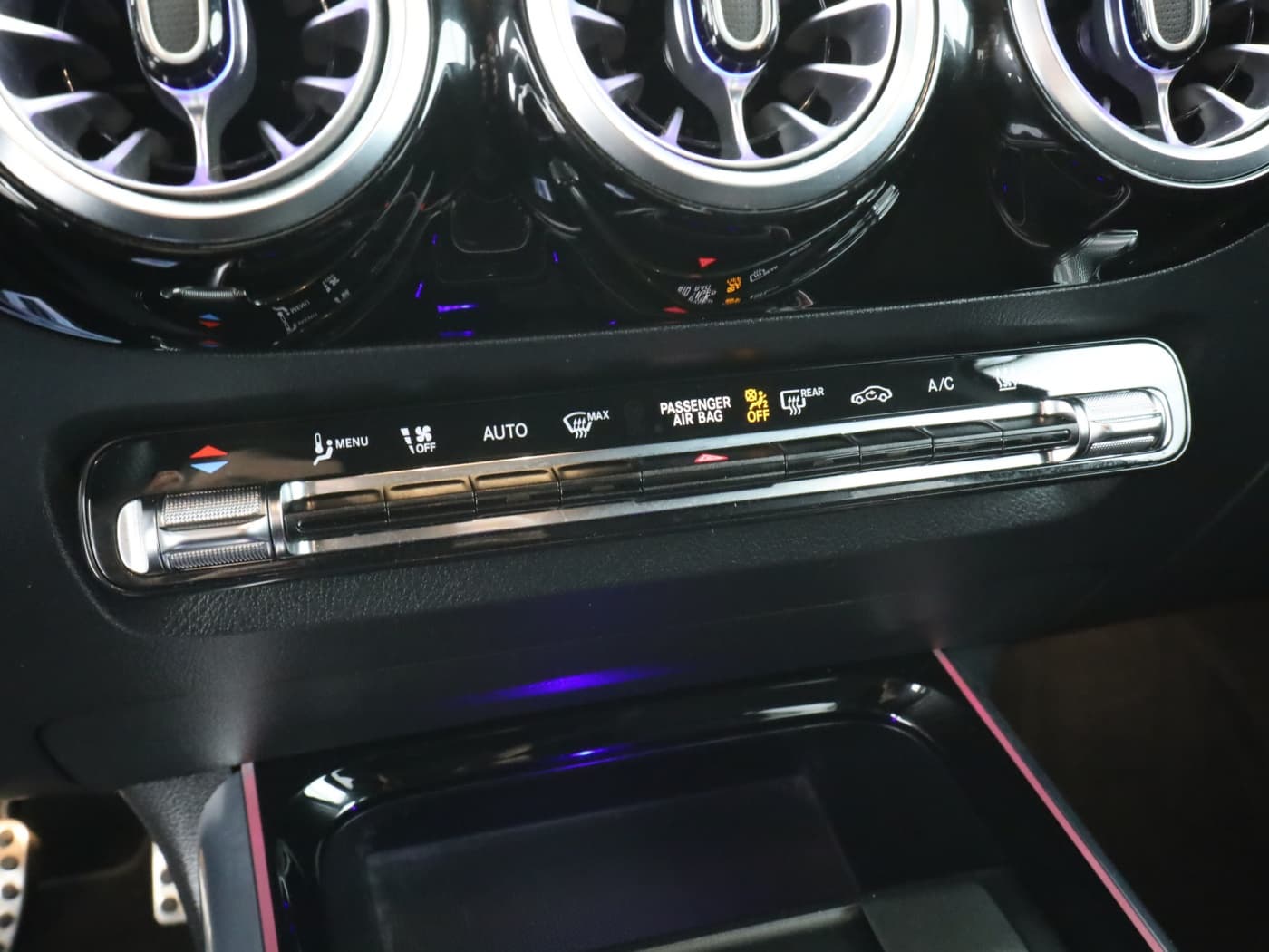 Mercedes-Benz GLA 250 e Bild 14