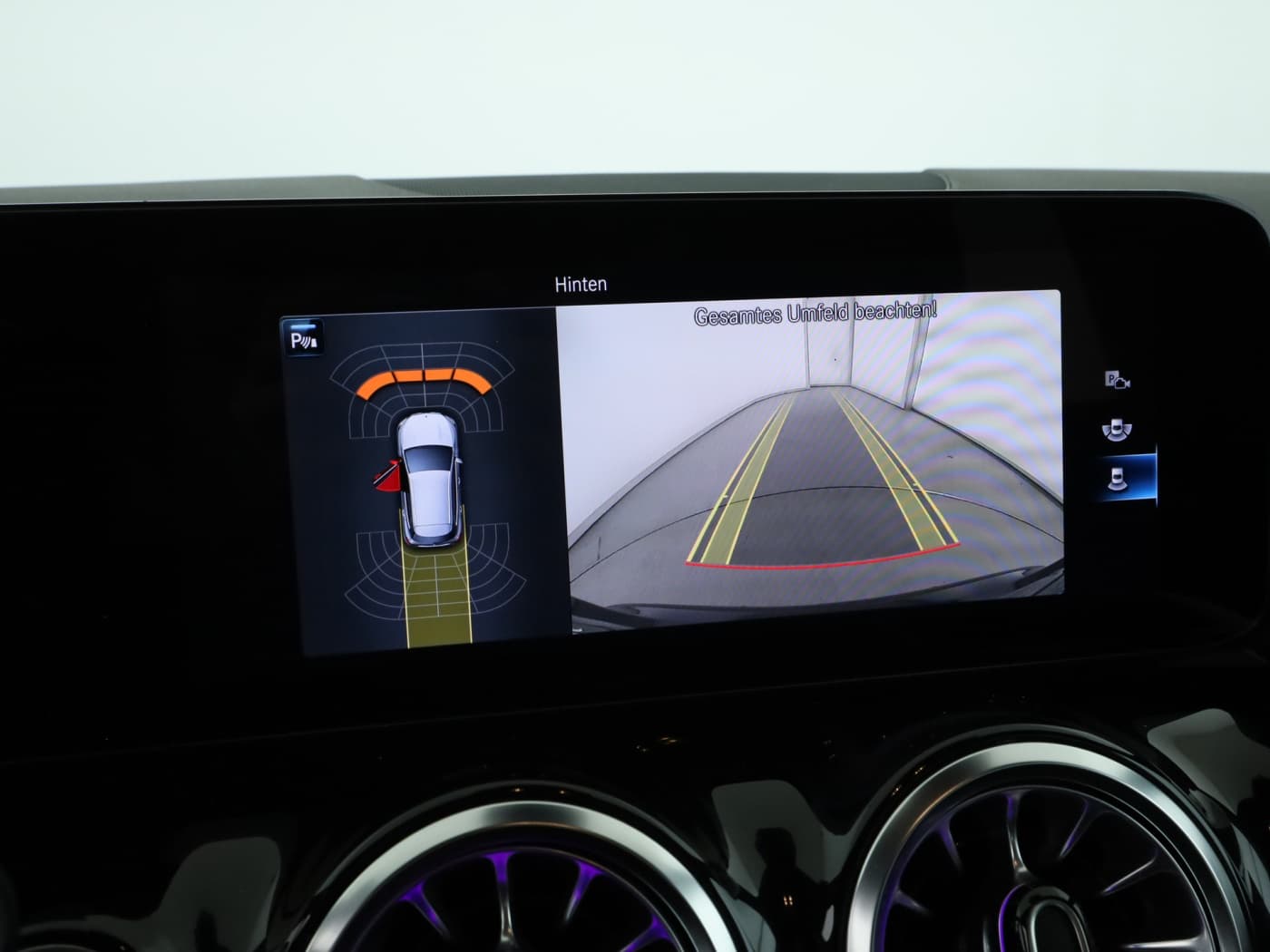 Mercedes-Benz GLA 250 e Bild 26