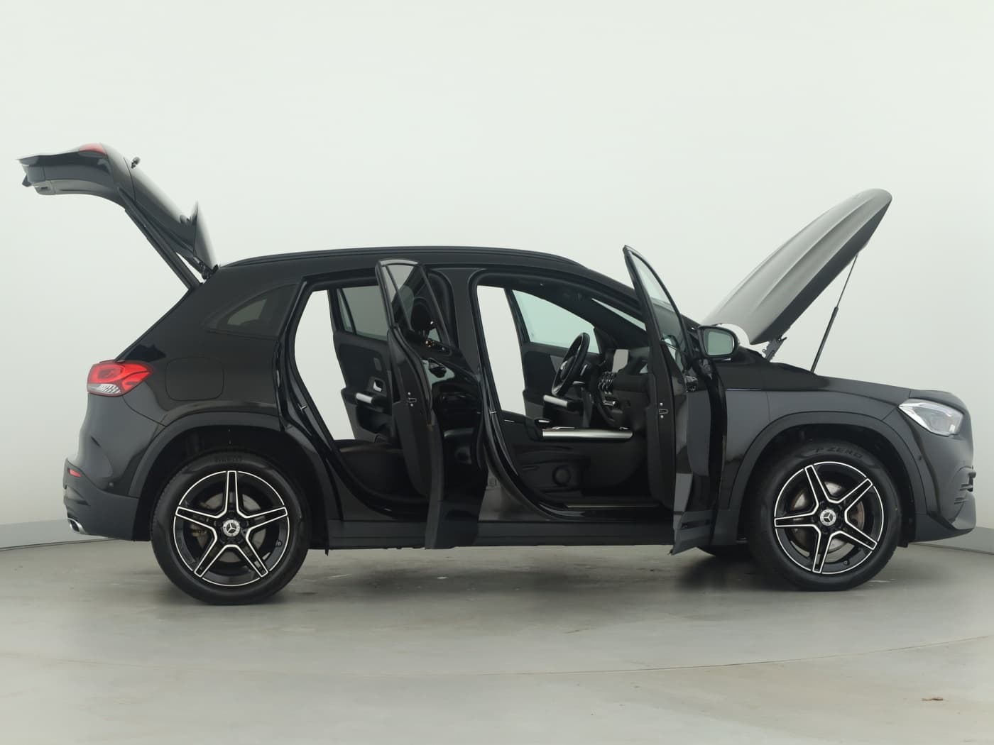 Mercedes-Benz GLA 250 e Bild 8