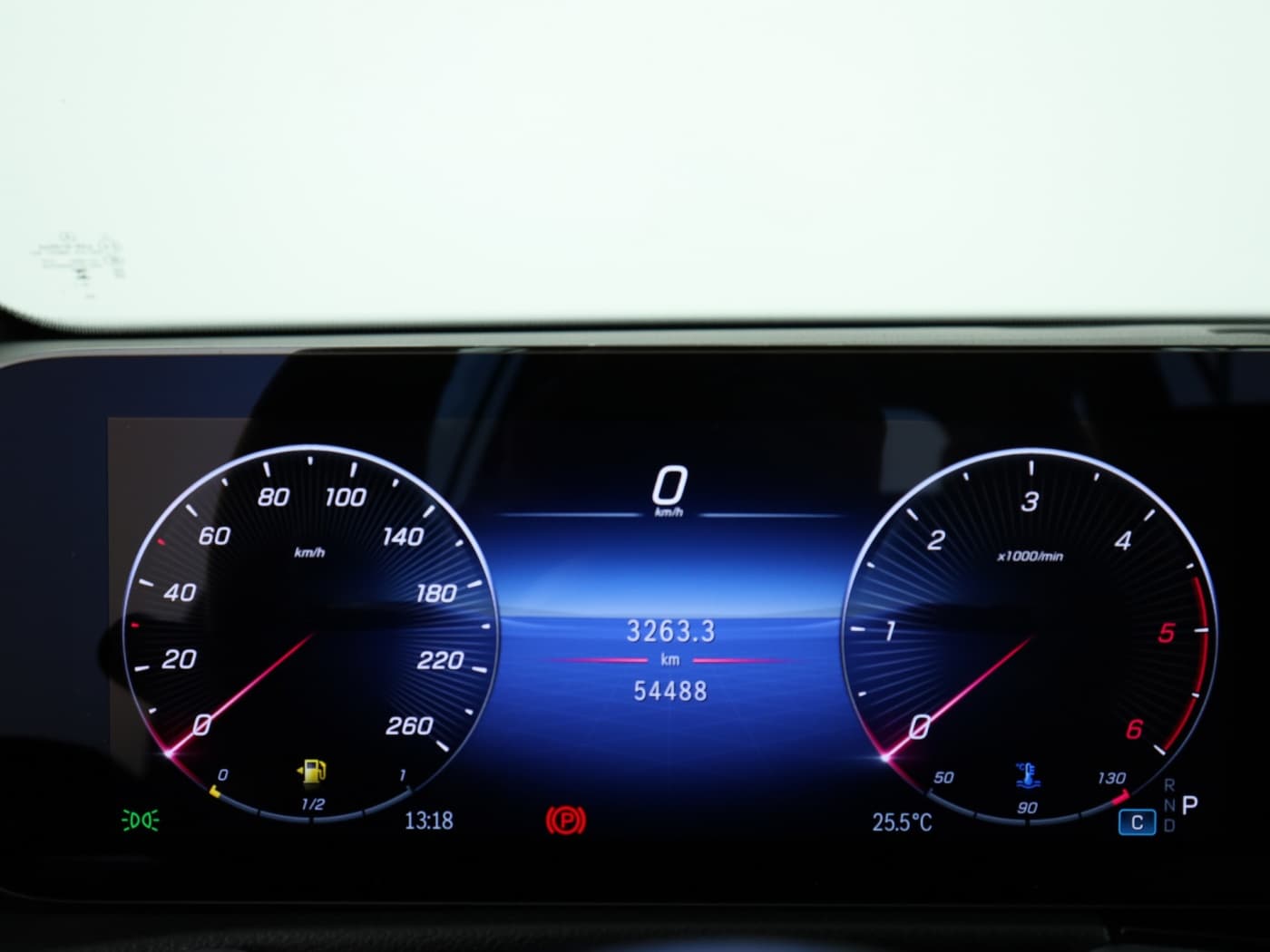 Mercedes-Benz GLB 200 d Bild 12
