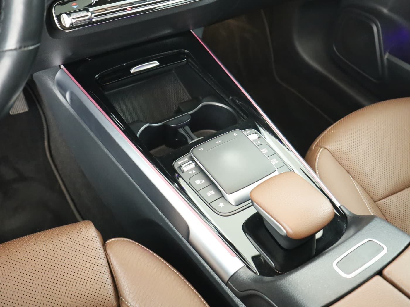 Mercedes-Benz GLB 200 d Bild 15