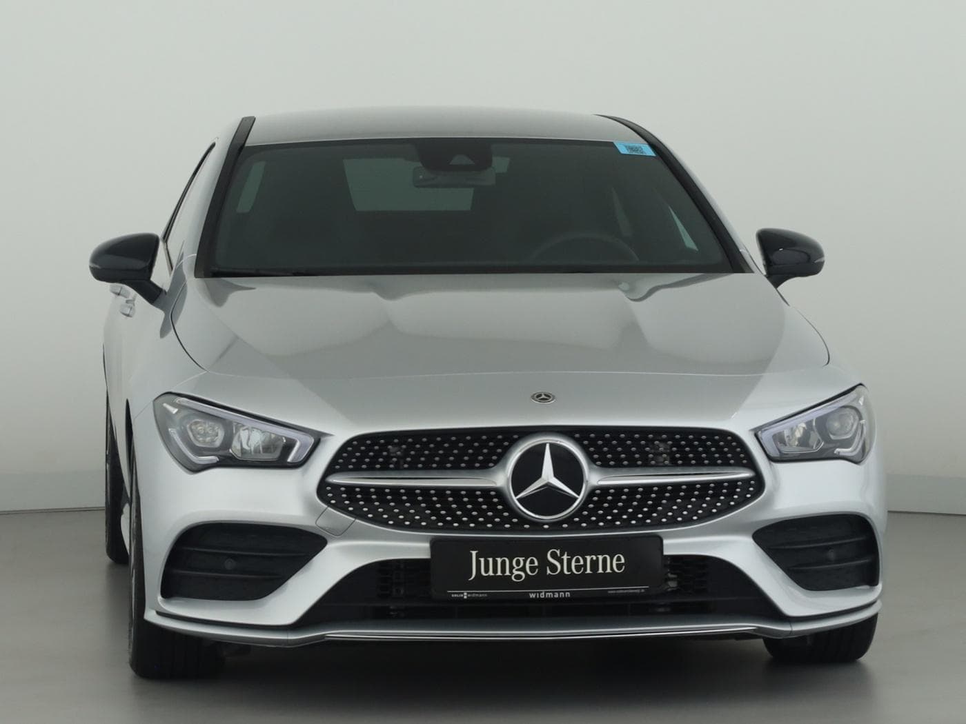 Mercedes-Benz CLA 220 4M Bild 3