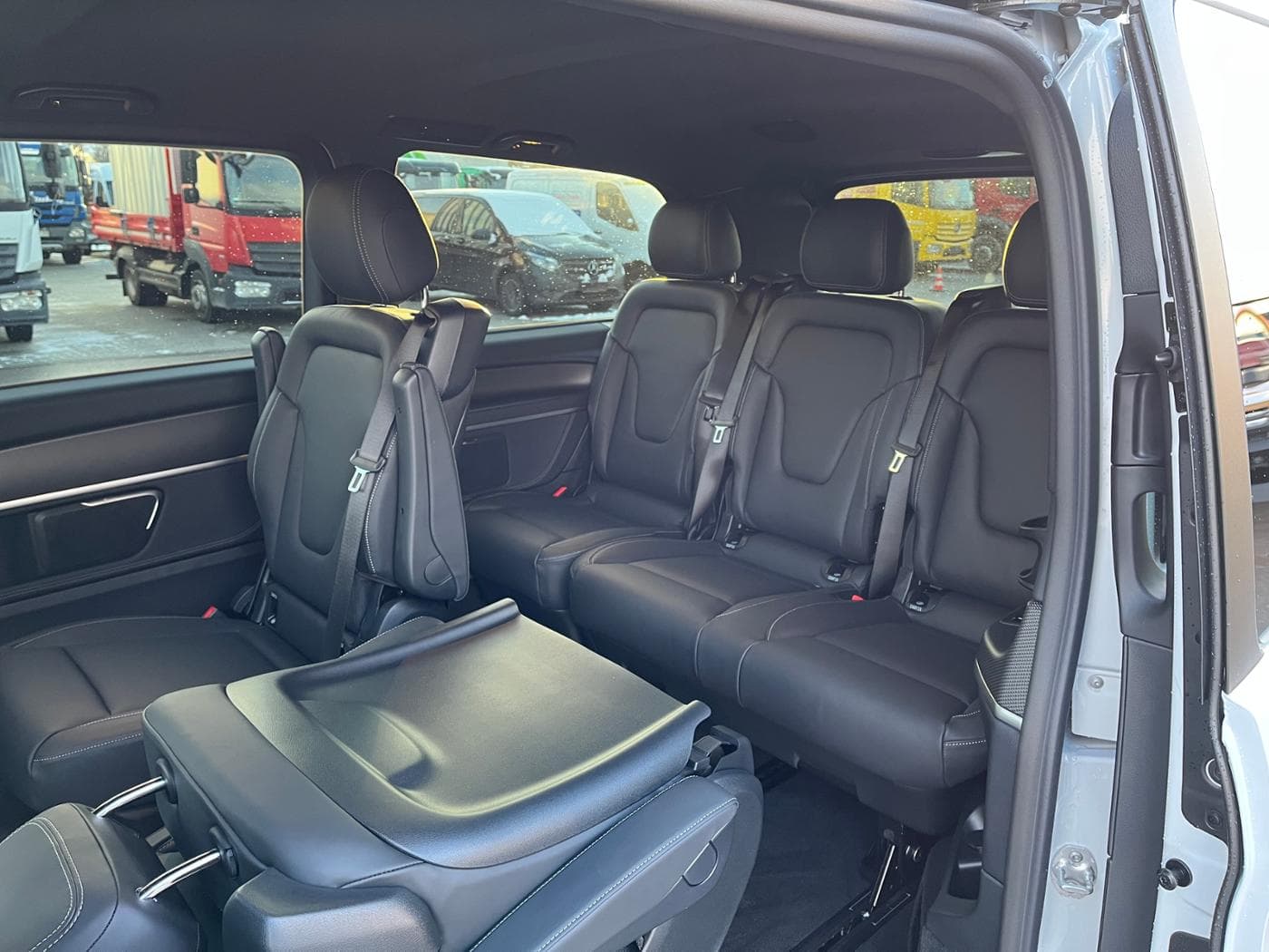 Mercedes-Benz V-Klasse V 300 d 4M AVANTGARDE EDT. Lang Bild 10